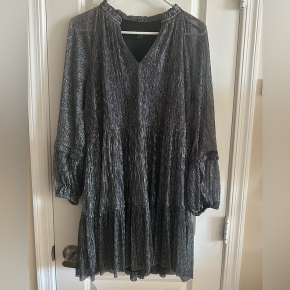 1. State Metallic Black Dress - Picture 3 of 9